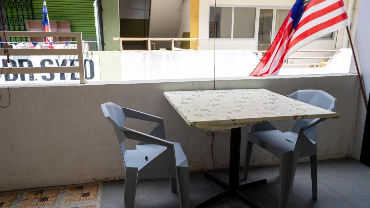 Bubble House Semporna 泡泡屋 Apartamento Exterior foto