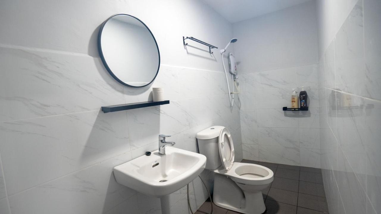 Bubble House Semporna 泡泡屋 Apartamento Exterior foto